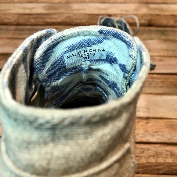 Toms Tan Wedge Booties - Picture 5 of 6